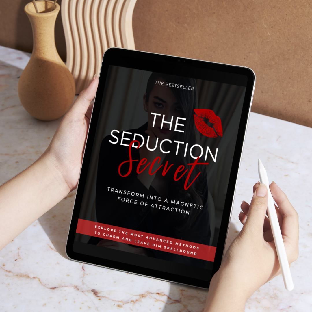 THE SEDUCTION SECRET - Transform into a Magnetic Force of Attraction